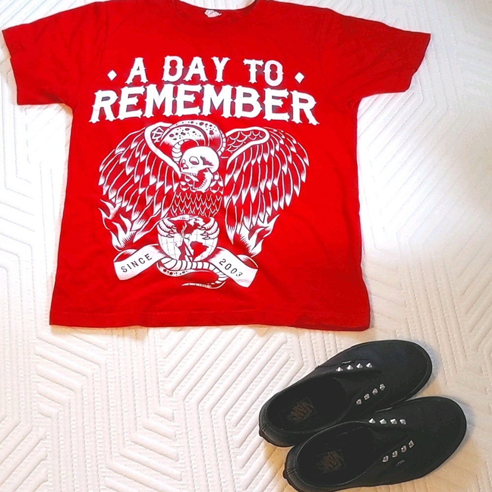 ✨ a day to remember/adtr band shirt • logo ❤️‍🩹
